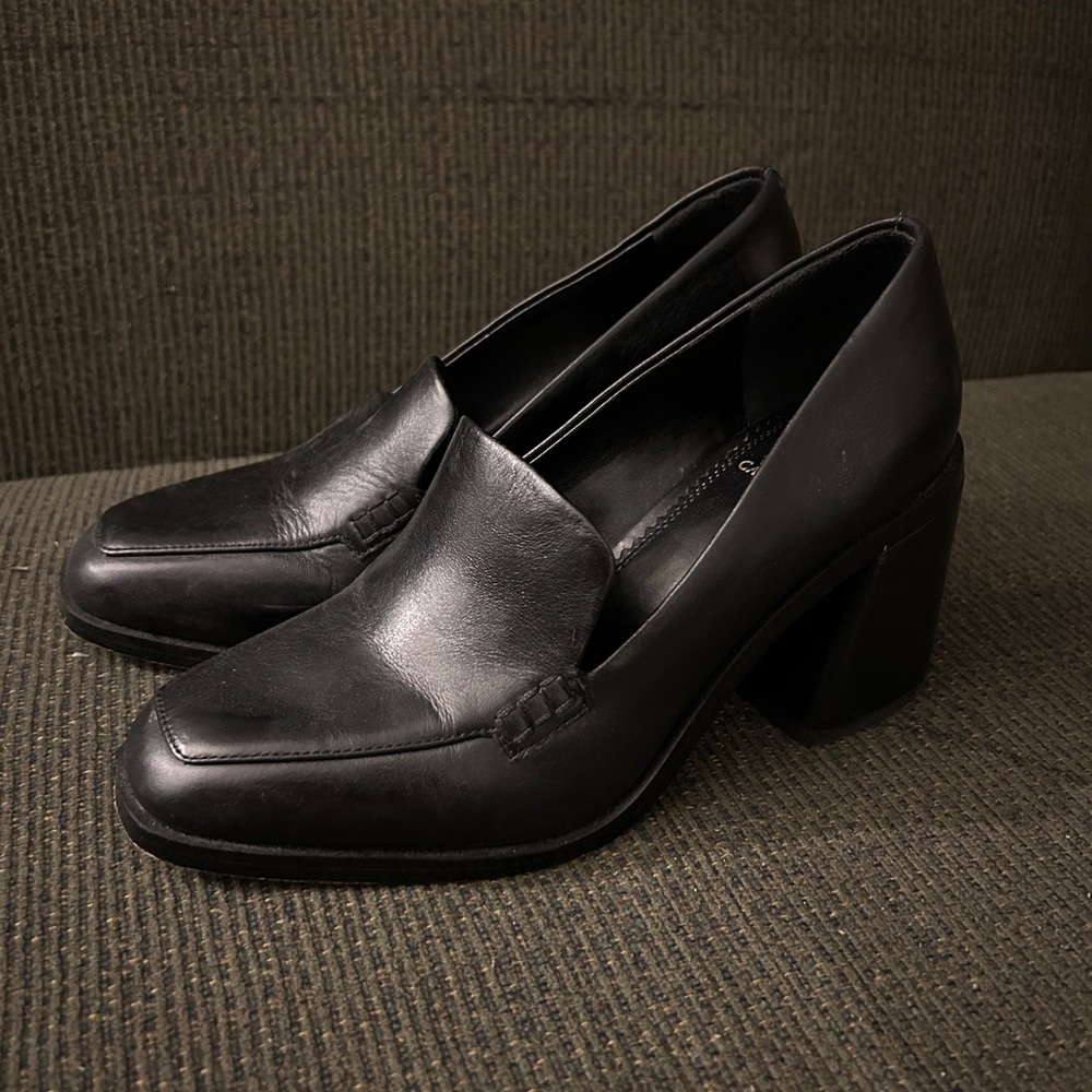 Vince camuto Black Leather Block Heel Loafers